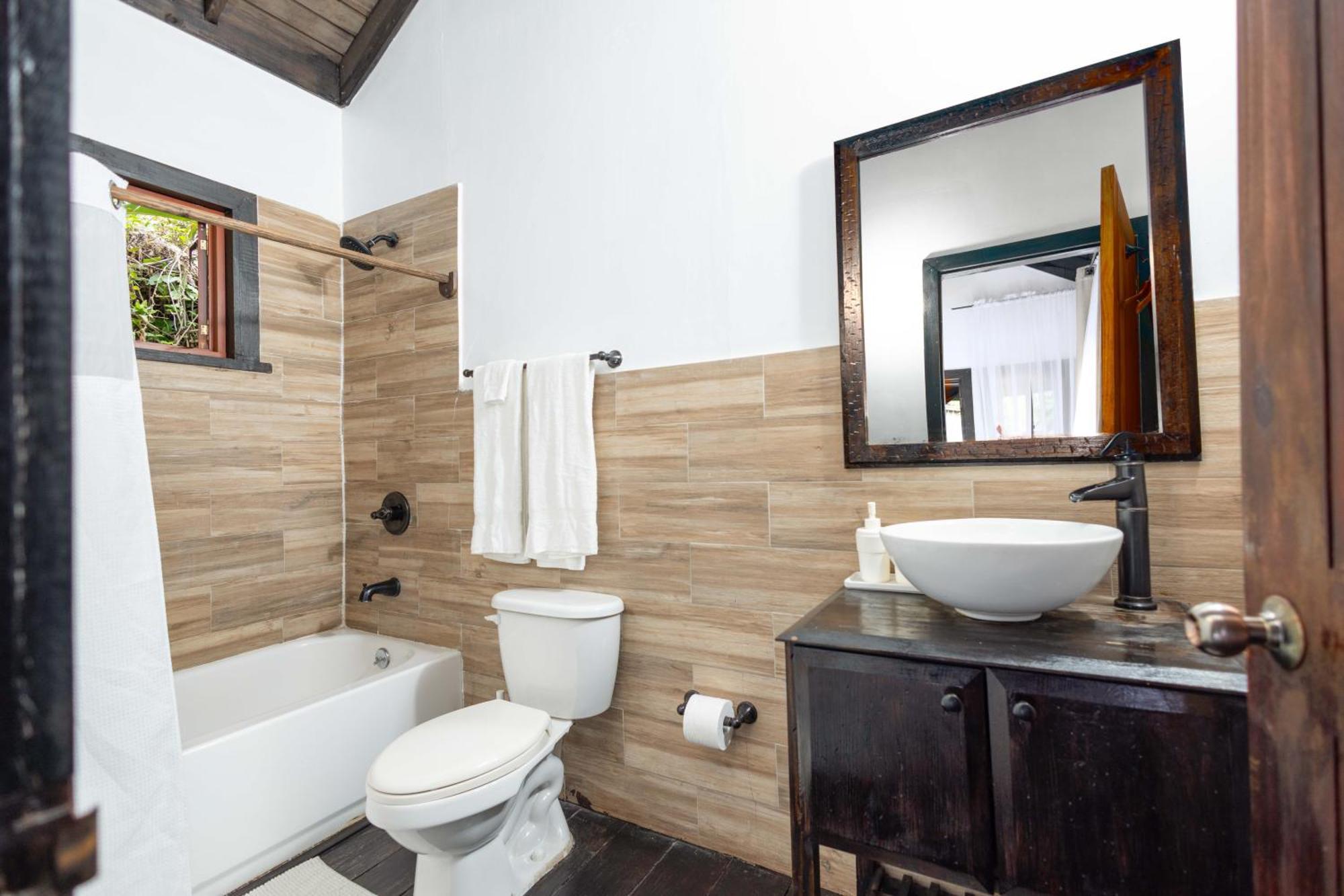Serendipity Holistic Resort Spa Кінгстон Екстер'єр фото